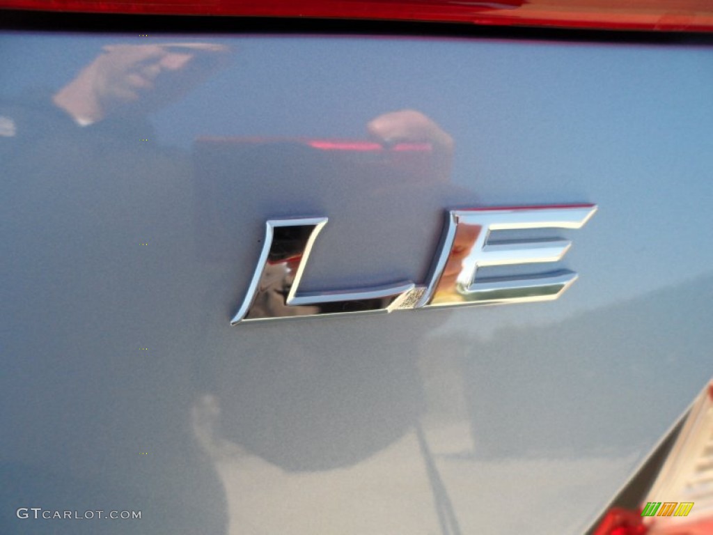 2012 Camry LE - Clearwater Blue Metallic / Ivory photo #17