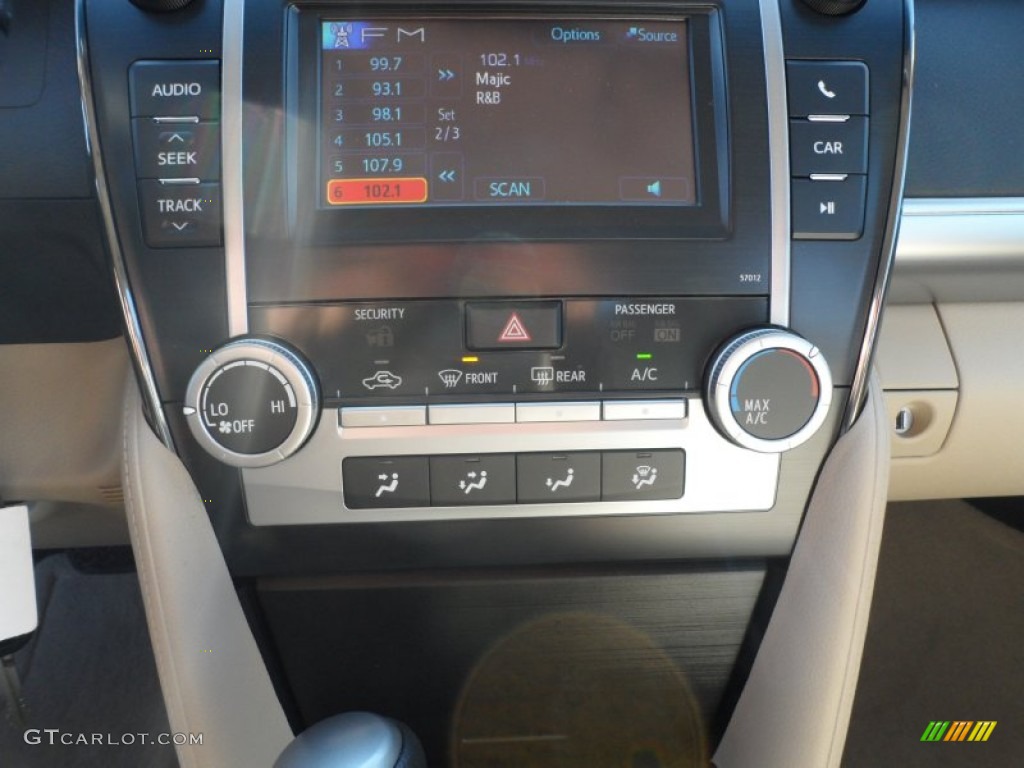 2012 Camry LE - Clearwater Blue Metallic / Ivory photo #30
