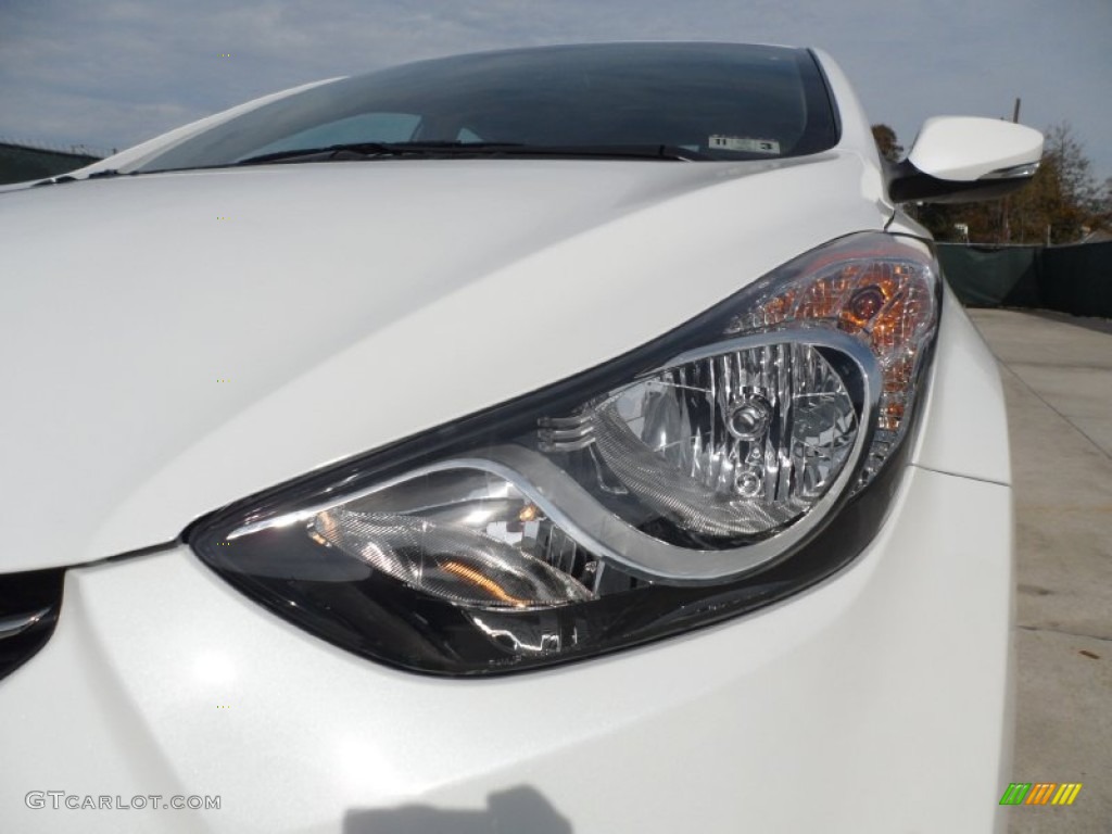 2012 Elantra Limited - Shimmering White / Beige photo #9