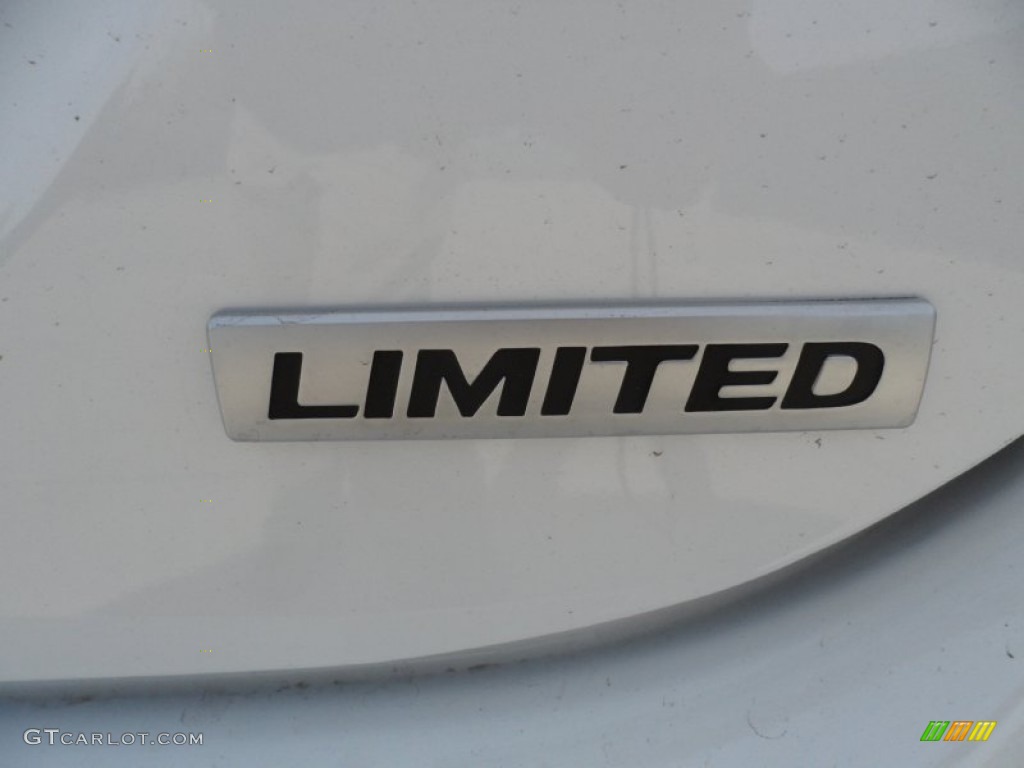 2012 Elantra Limited - Shimmering White / Beige photo #18