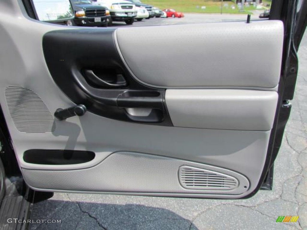 2000 Ford Ranger XLT Regular Cab Medium Graphite Door Panel Photo #57617188