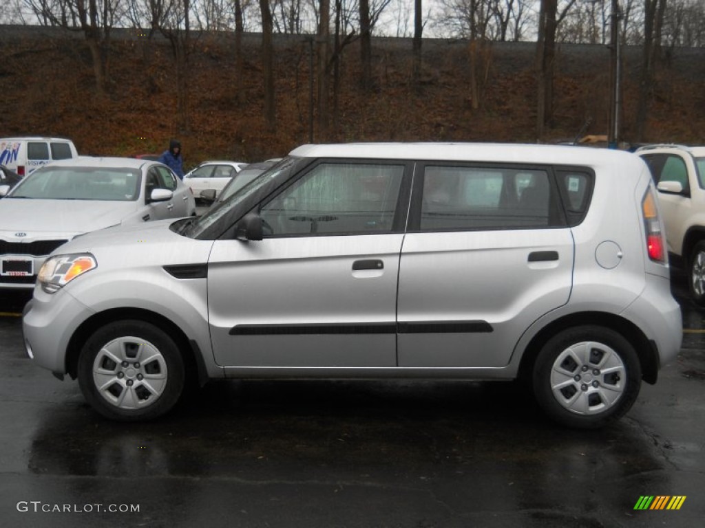 Bright Silver 2010 Kia Soul 1.6 Exterior Photo #57617551