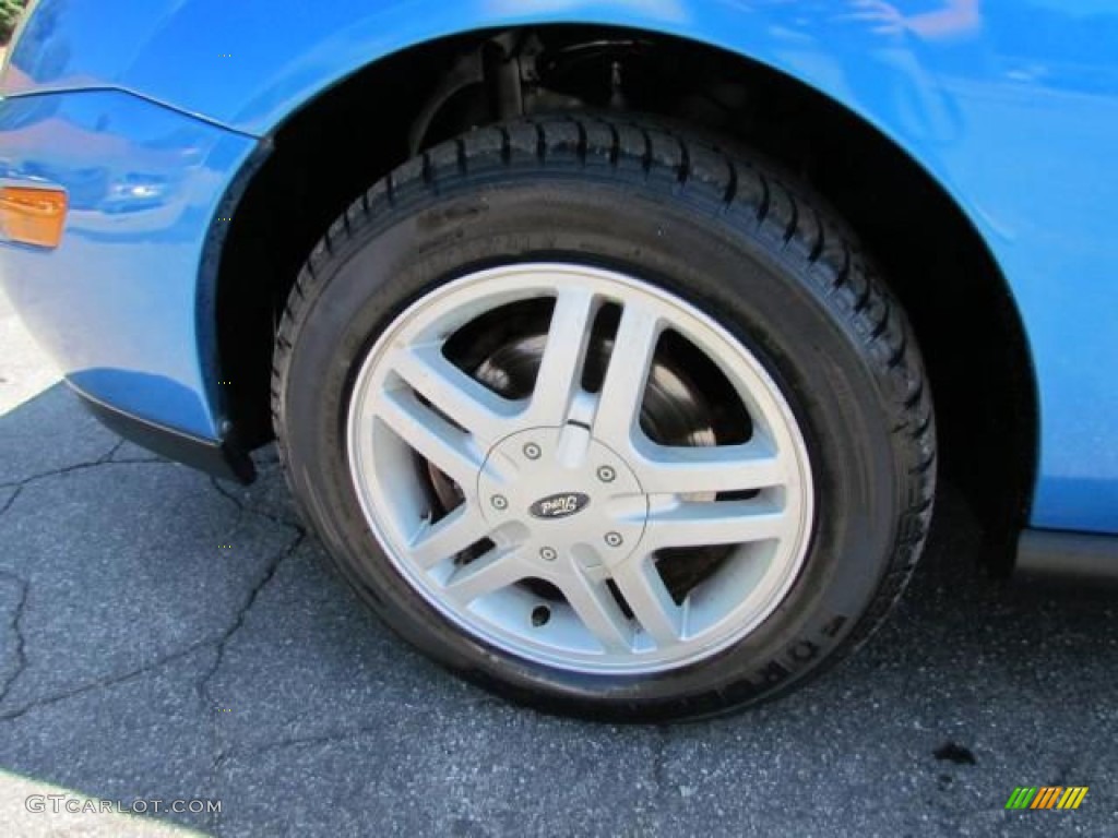 2000 Ford Focus ZX3 Coupe Wheel Photos