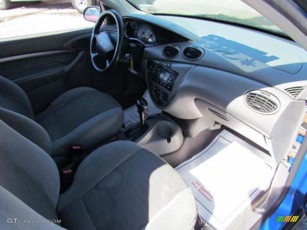 2000 Focus ZX3 Coupe - Light Sapphire Blue Metallic / Medium Graphite photo #20