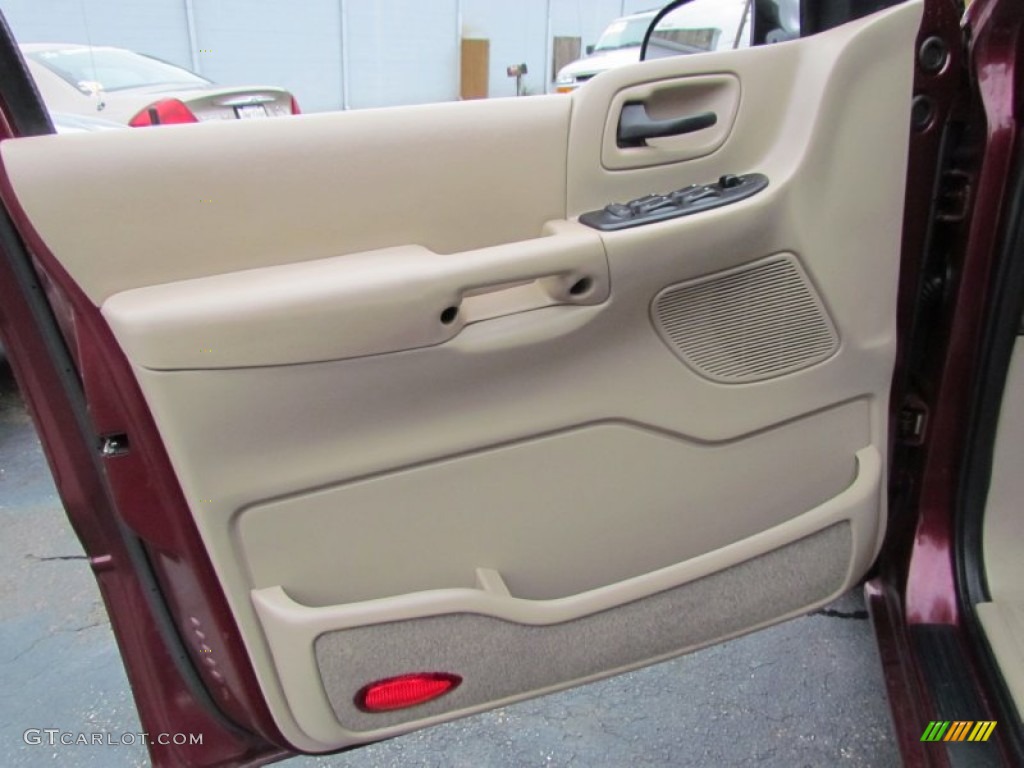 2000 Windstar LX - Cabernet Red Metallic / Medium Parchment photo #16