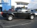 Super Black - Frontier SE King Cab 4x4 Photo No. 8