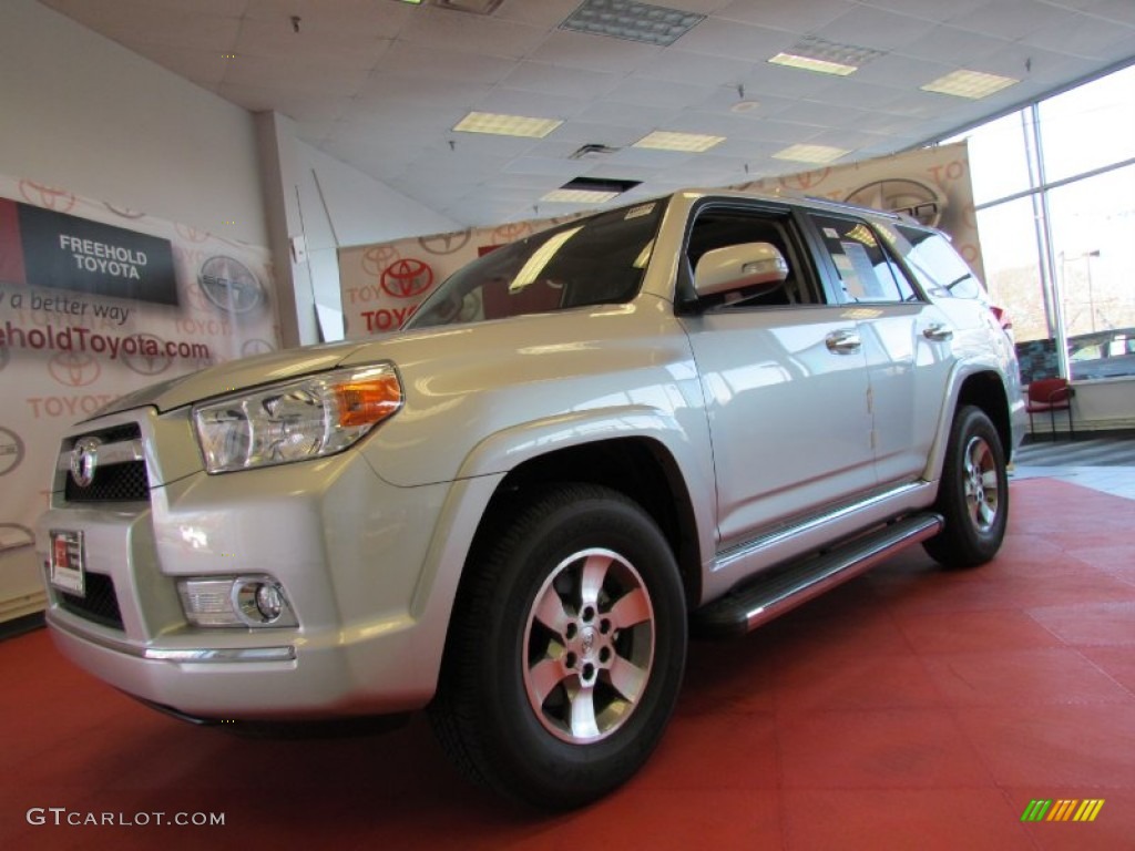 2011 4Runner SR5 4x4 - Classic Silver Metallic / Graphite photo #1