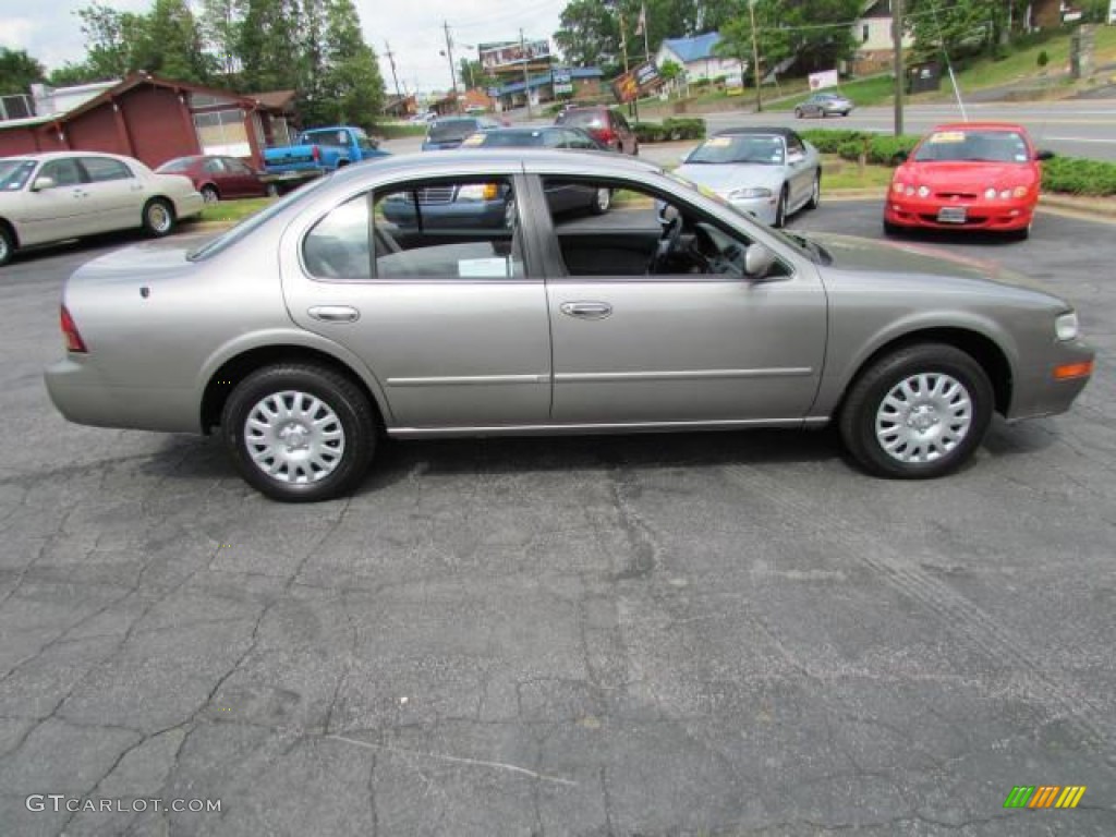 1999 Maxima GXE - Sterling Mist Metallic / Charcoal Black photo #2