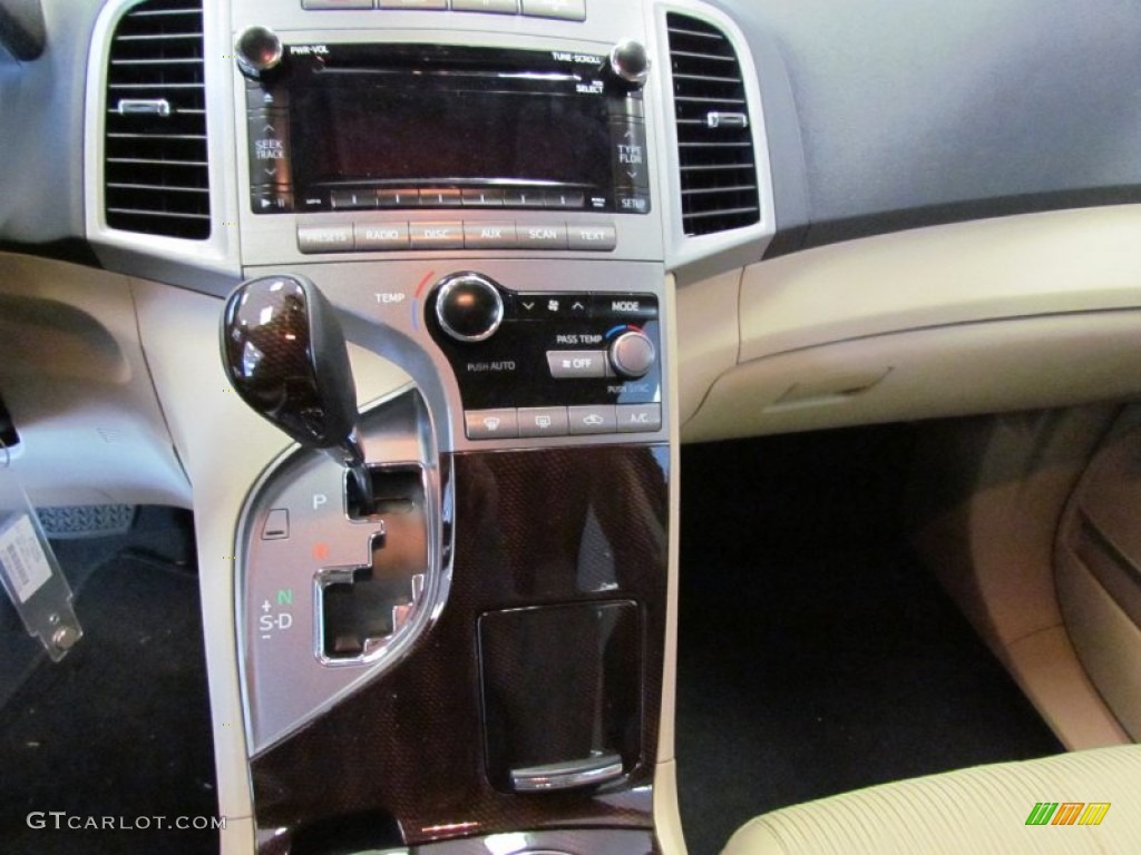2011 Toyota Venza I4 AWD Controls Photo #57620890