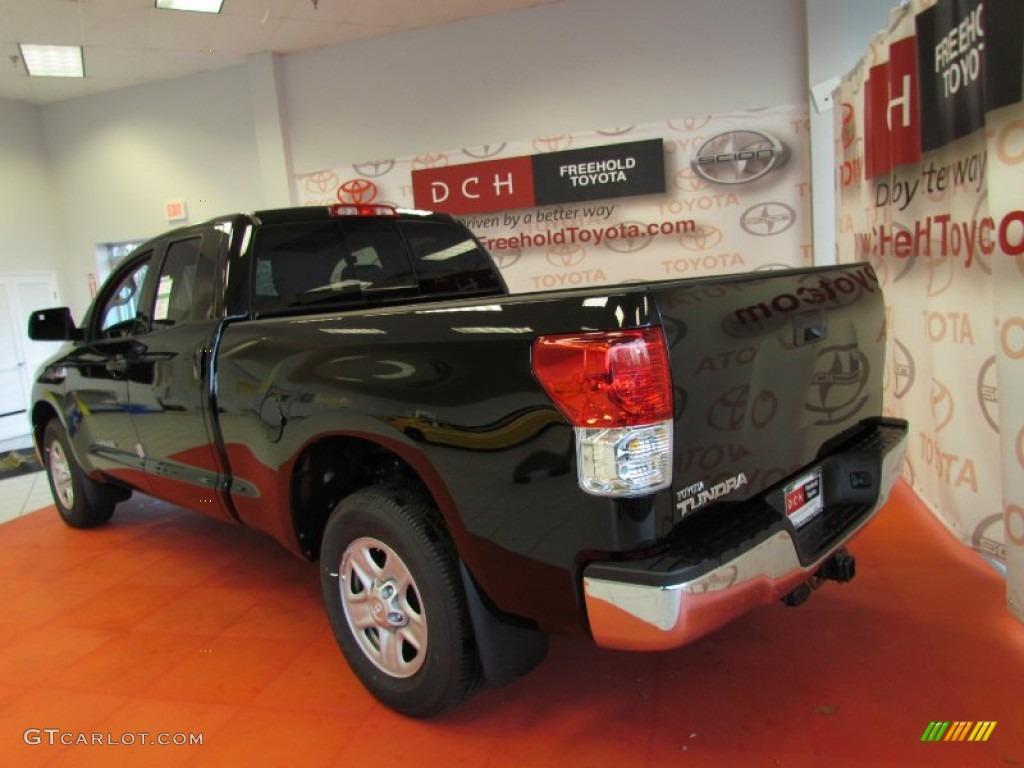 2011 Tundra Double Cab - Black / Graphite Gray photo #4