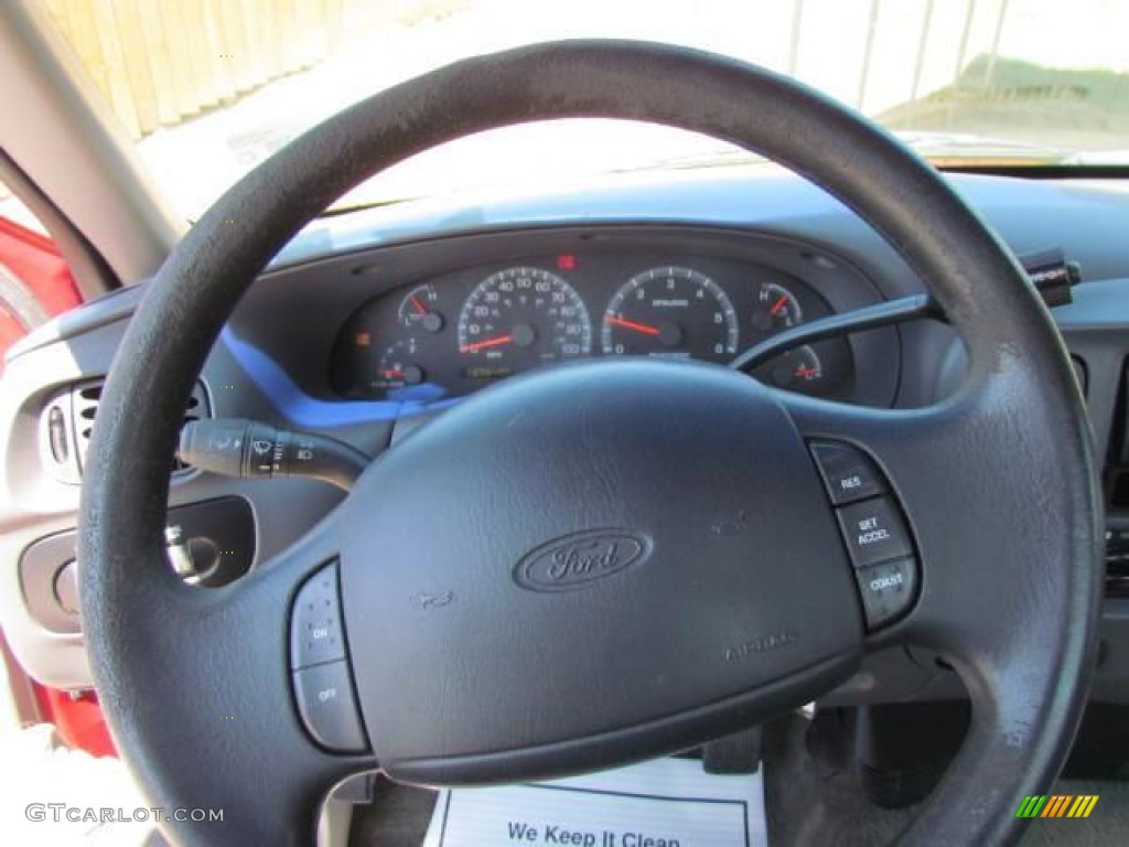 1999 Ford F150 XLT Regular Cab Medium Graphite Steering Wheel Photo #57621499