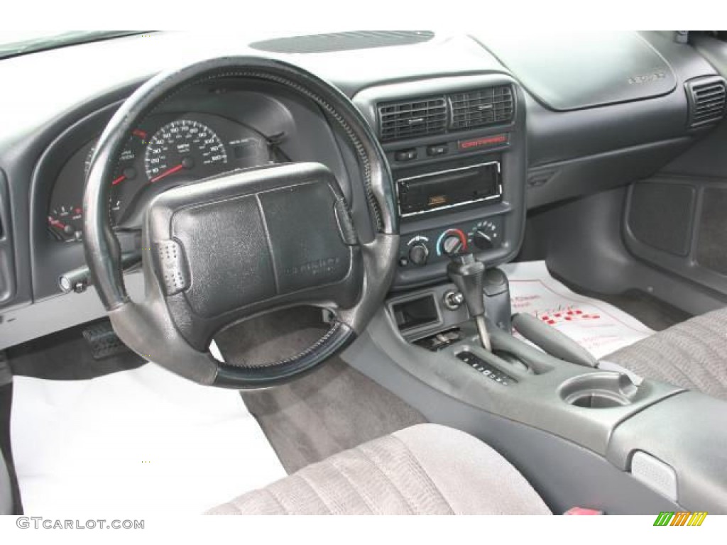 1999 Chevrolet Camaro Coupe Dark Gray Dashboard Photo #57623749