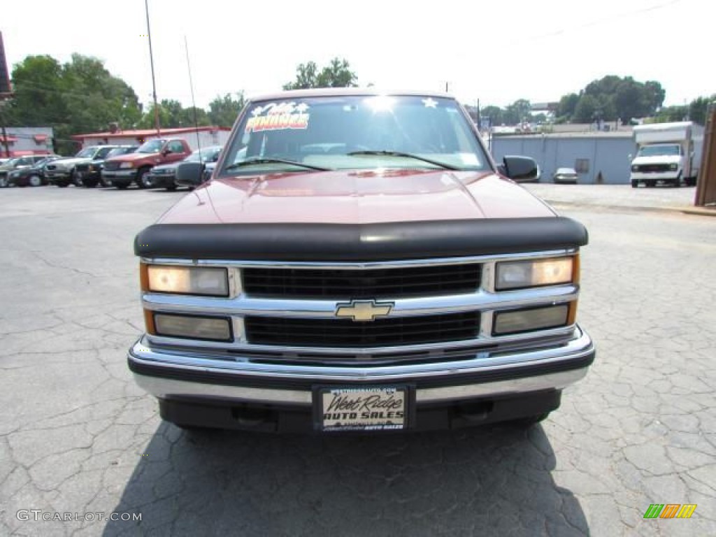1998 Suburban K1500 LS 4x4 - Dark Carmine Red Metallic / Neutral photo #10