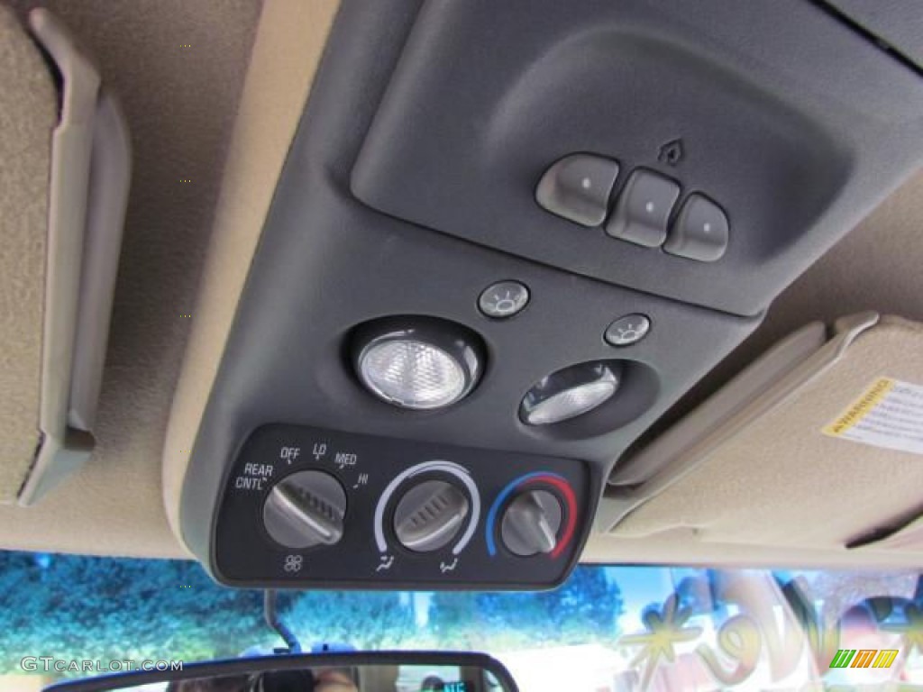 1998 Suburban K1500 LS 4x4 - Dark Carmine Red Metallic / Neutral photo #19