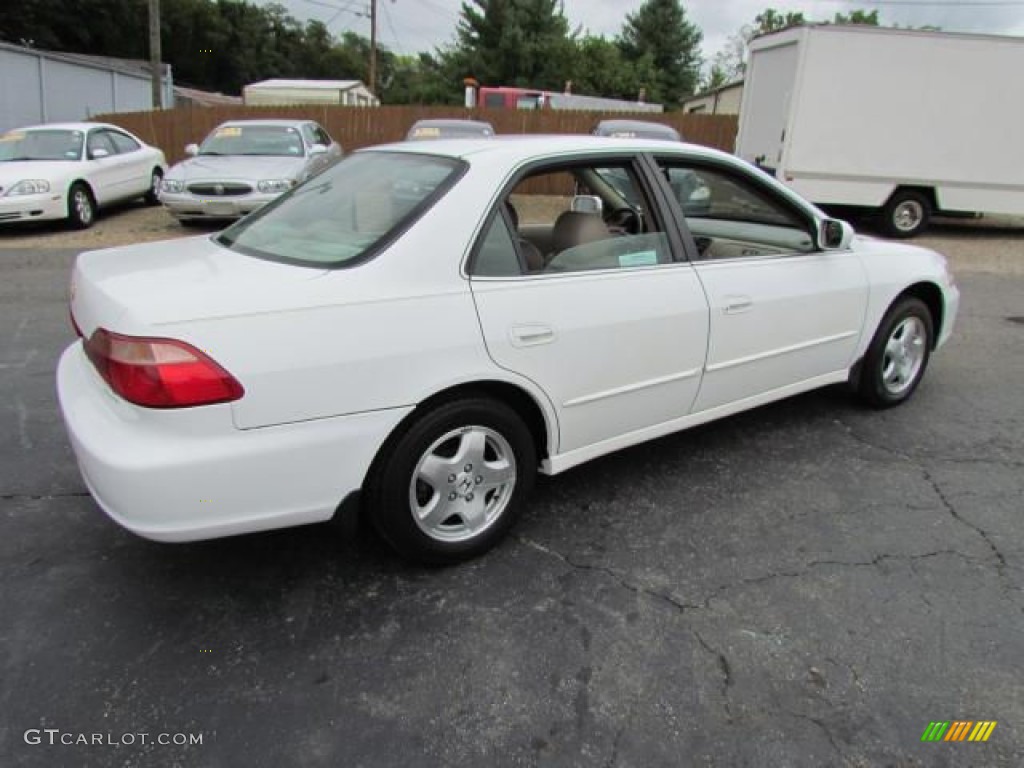 1998 Accord EX V6 Sedan - Taffeta White / Ivory photo #4
