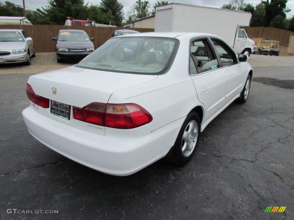 1998 Accord EX V6 Sedan - Taffeta White / Ivory photo #5