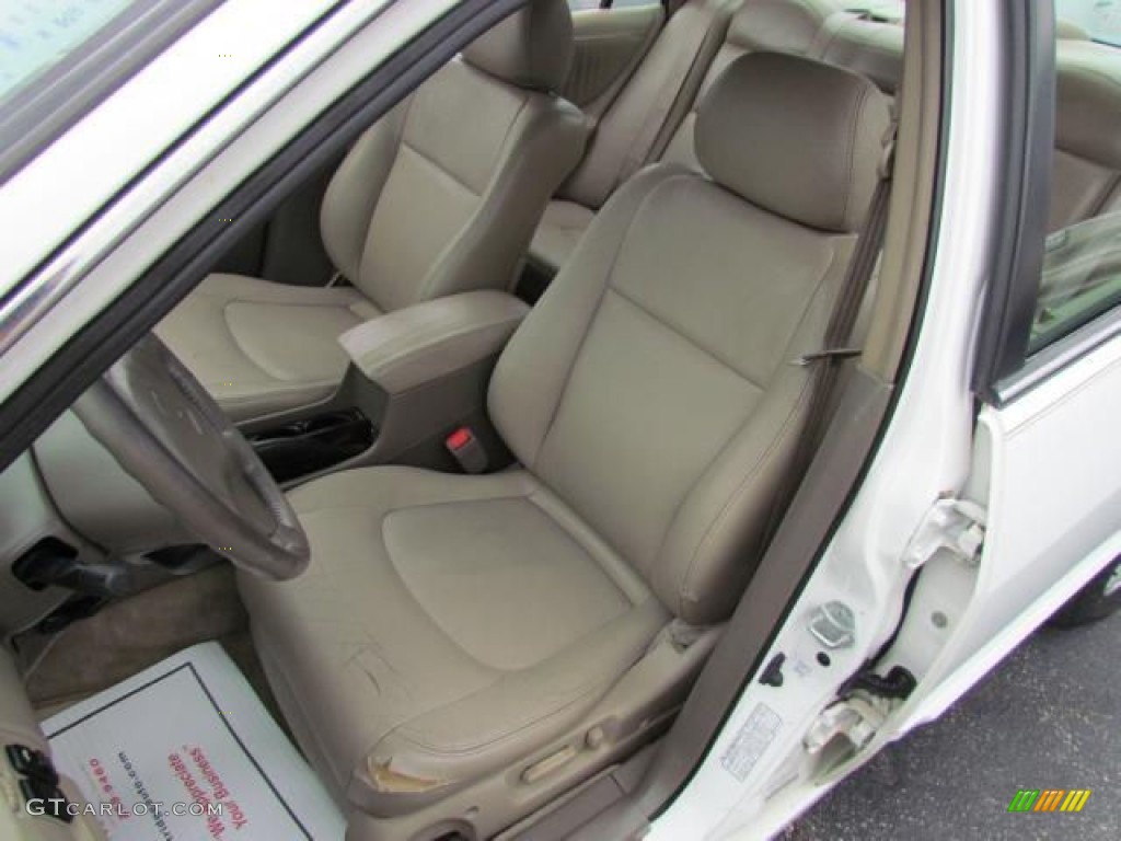 1998 Accord EX V6 Sedan - Taffeta White / Ivory photo #16