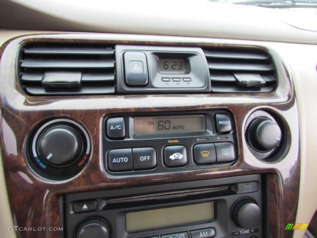 1998 Accord EX V6 Sedan - Taffeta White / Ivory photo #21