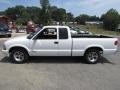 Summit White 1998 Chevrolet S10 LS Extended Cab Exterior