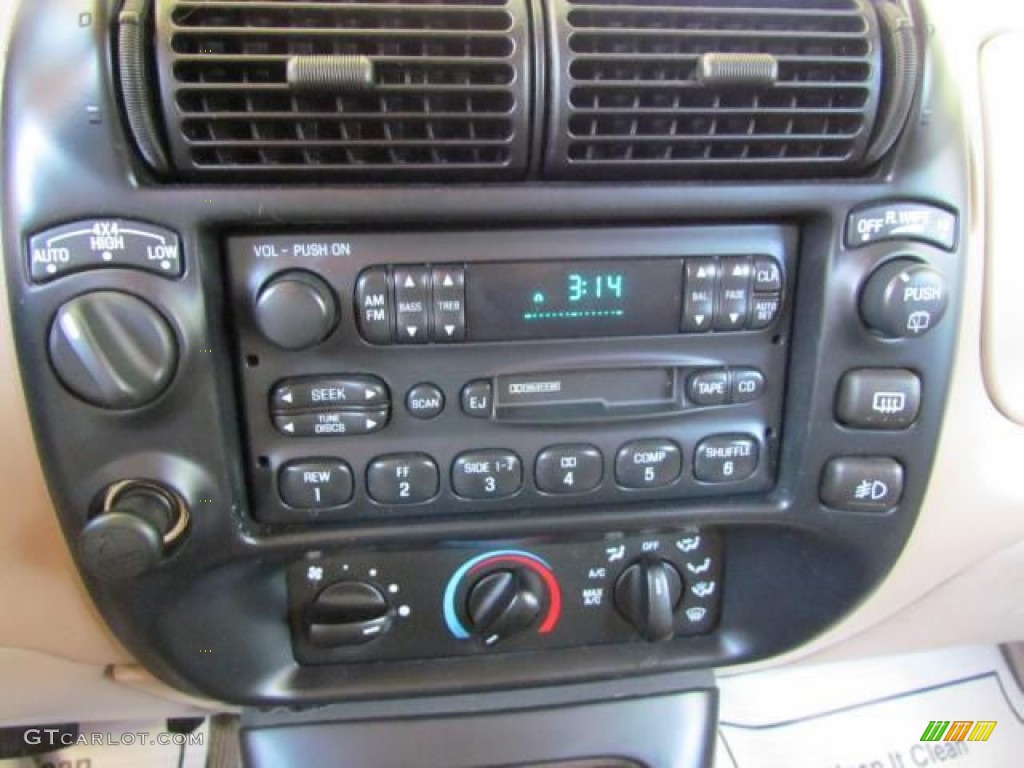 1997 Ford Explorer Sport 4x4 Audio System Photos