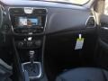 Blackberry Pearl Coat - 200 Limited Sedan Photo No. 16