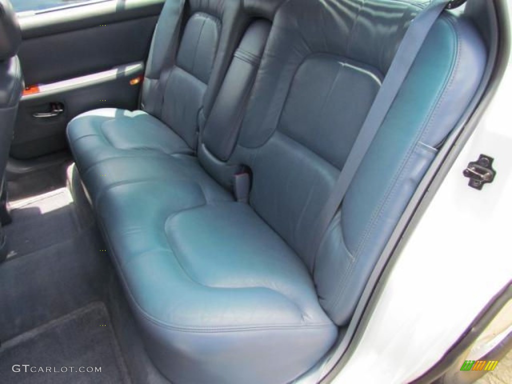 1997 Park Avenue Sedan - Bright White / Adriatic Blue photo #22