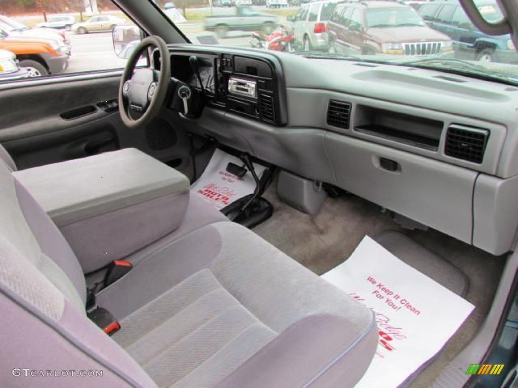 1996 Dodge Ram 1500 ST Extended Cab 4x4 Dashboard Photos