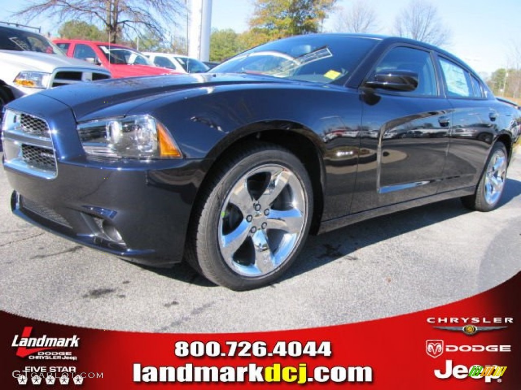 2012 Charger R/T - Blackberry Pearl / Black photo #1