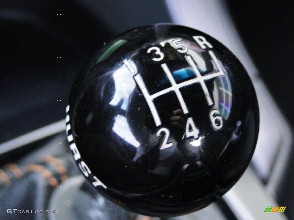 2006 Pontiac GTO Coupe Hurst shifter knob Photo #57628450