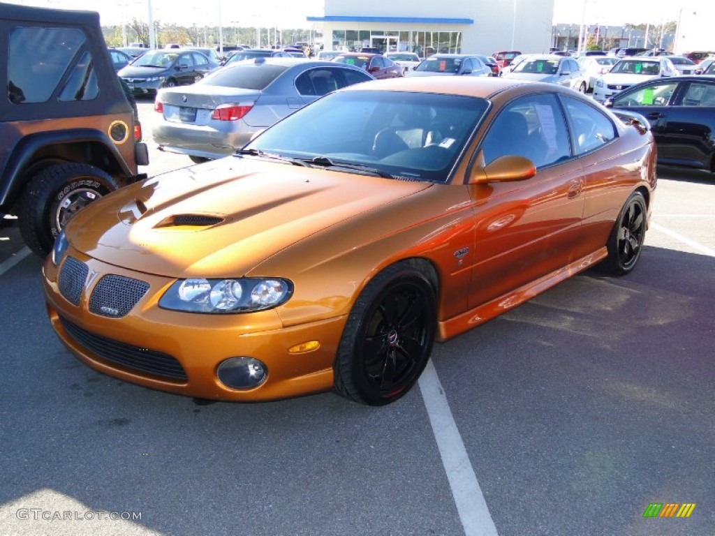 2006 GTO Coupe - Brazen Orange Metallic / Black photo #35