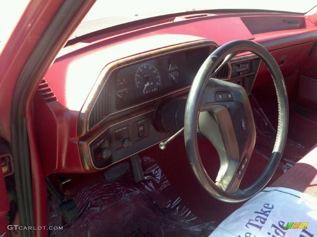 1988 Ford F150 XLT Lariat Regular Cab Scarlet Red Steering Wheel Photo #57629035