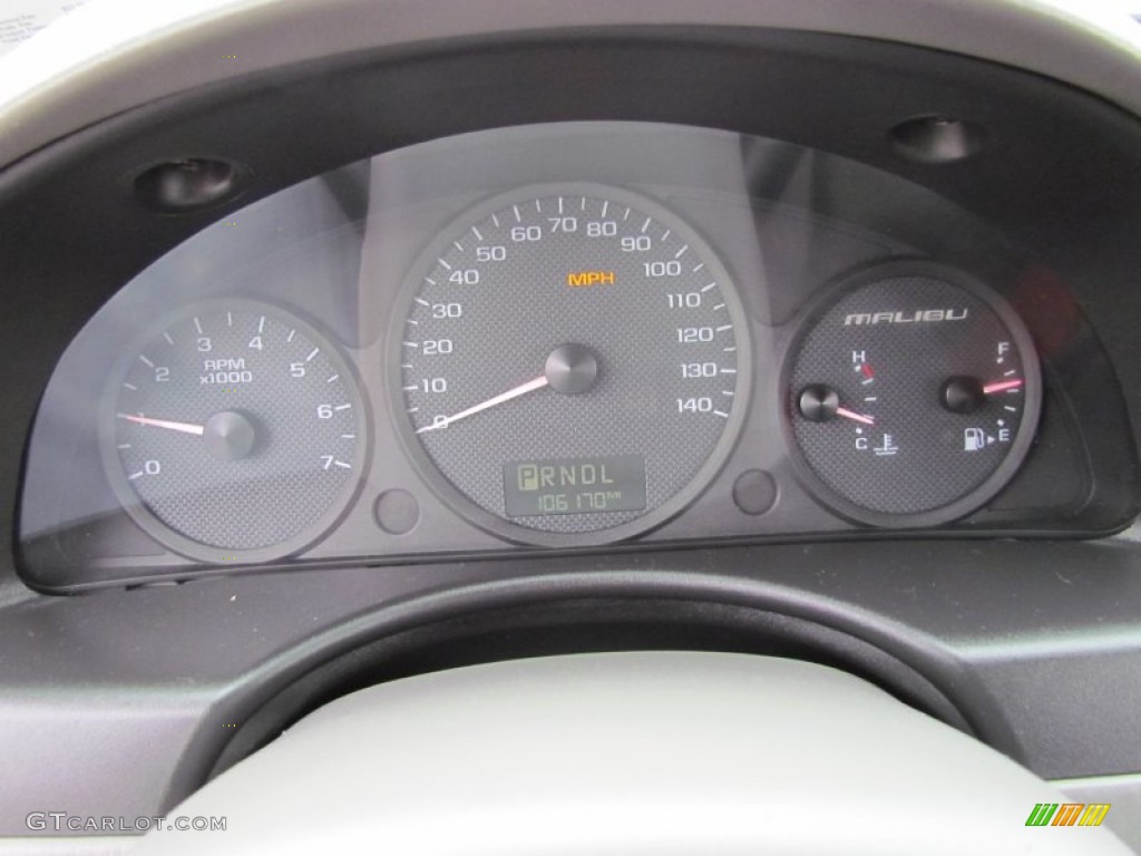 2004 Chevrolet Malibu Maxx LS Wagon Gauges Photos