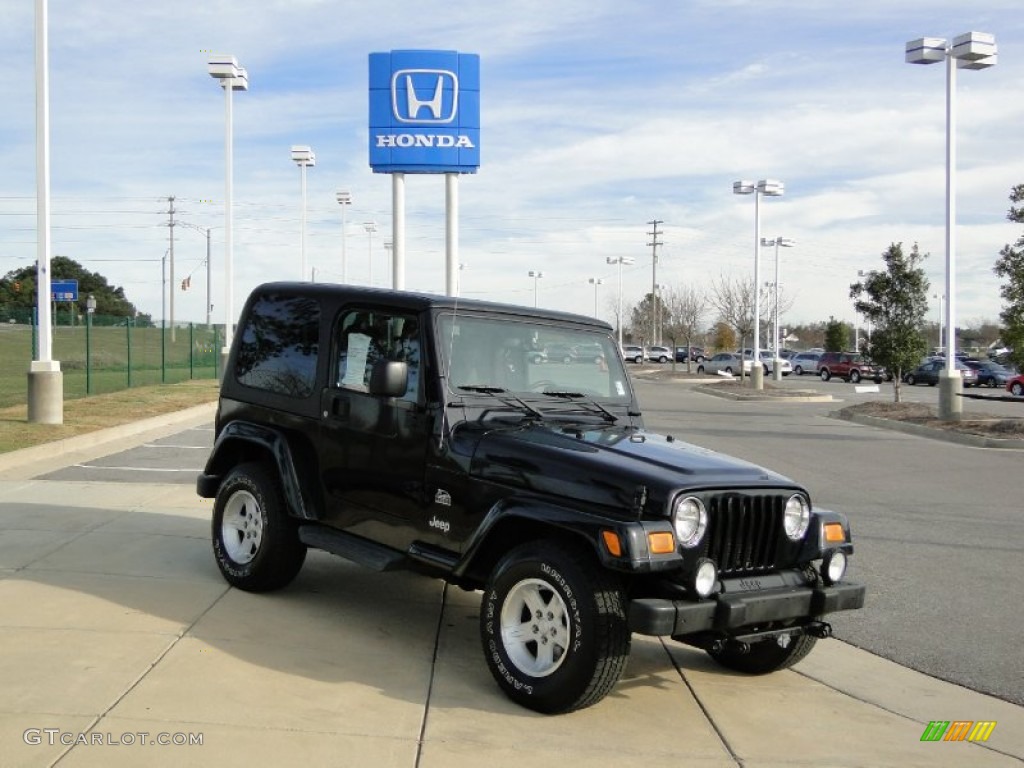 2004 Wrangler Sahara 4x4 - Black / Khaki photo #3