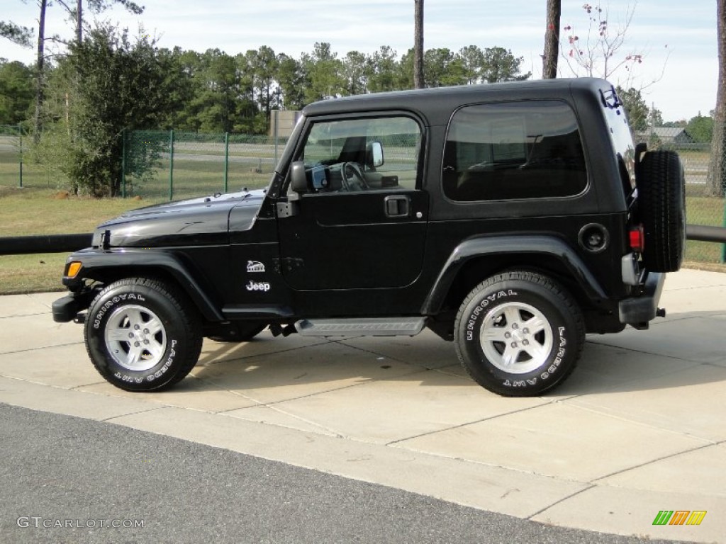 2004 Wrangler Sahara 4x4 - Black / Khaki photo #8