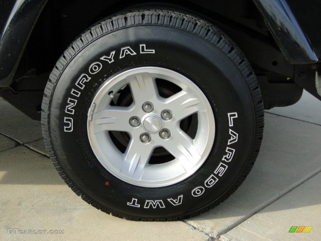 2004 Wrangler Sahara 4x4 - Black / Khaki photo #30