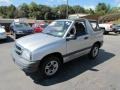 2003 Silverleaf Metallic Chevrolet Tracker Convertible  photo #10