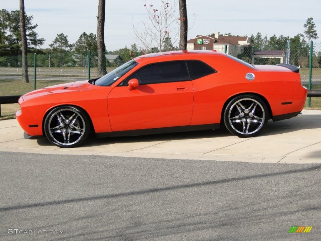 HEMI Orange 2009 Dodge Challenger R/T Exterior Photo #57630157