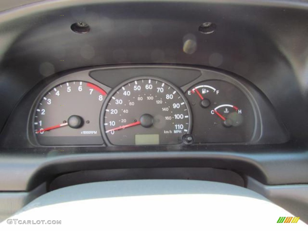 2003 Chevrolet Tracker Convertible Gauges Photos