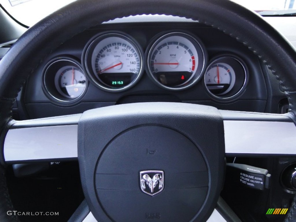 2009 Dodge Challenger R/T Gauges Photo #57630250