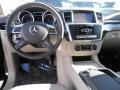 Black - ML 350 4Matic Photo No. 9