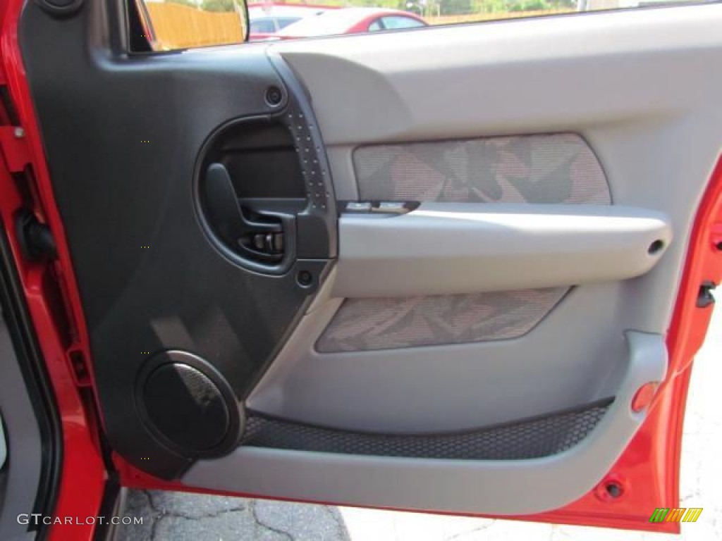 2001 Pontiac Aztek GT Dark Gray Door Panel Photo #57633157