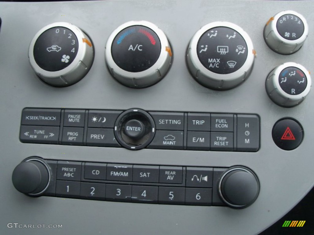 2004 Quest 3.5 S - Silver Mist Metallic / Gray photo #10