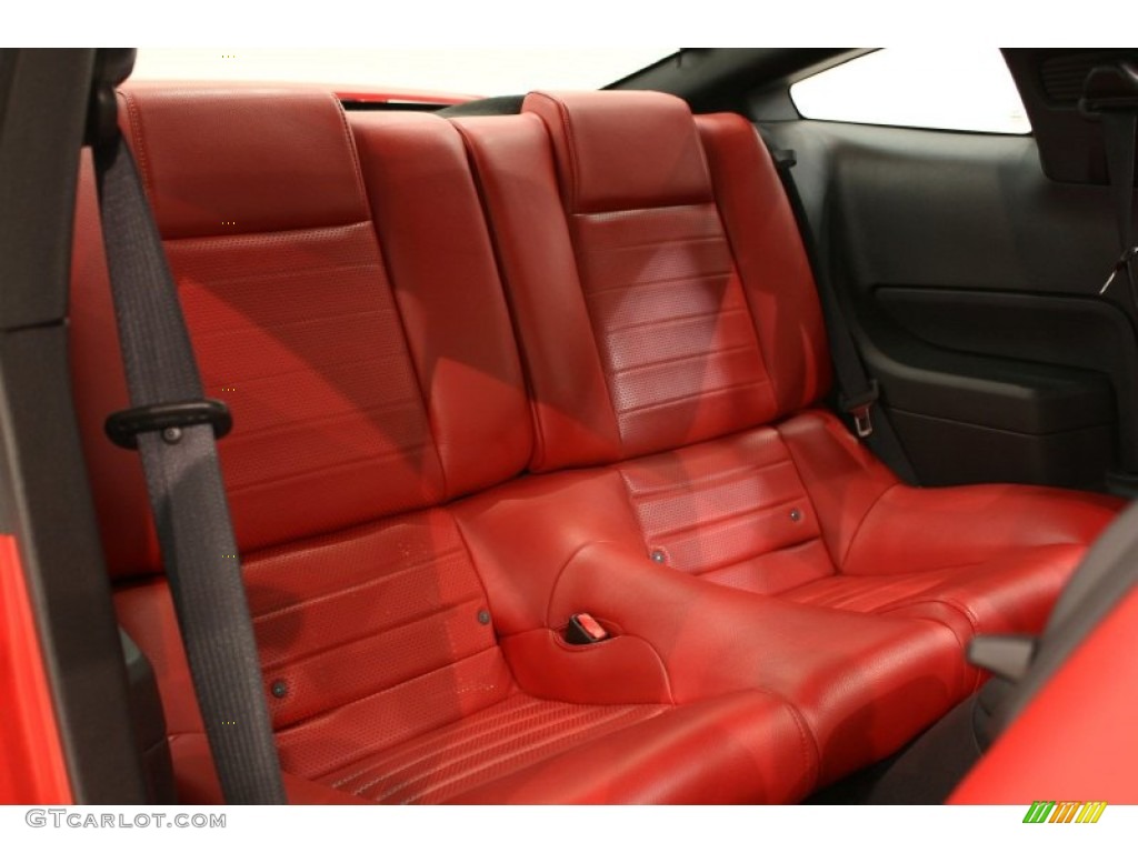 Red Leather Interior 2005 Ford Mustang GT Premium Coupe Photo #57638034