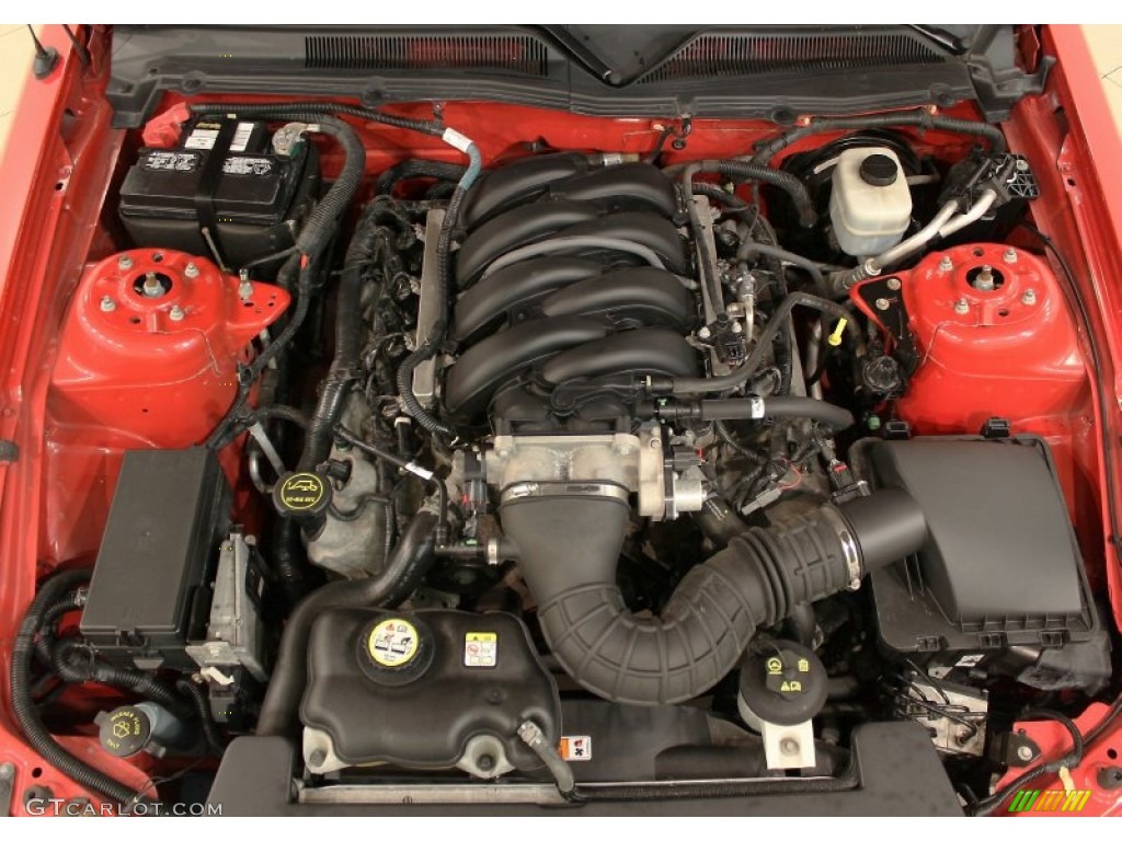 2005 Ford Mustang GT Premium Coupe 4.6 Liter SOHC 24-Valve VVT V8 Engine Photo #57638068
