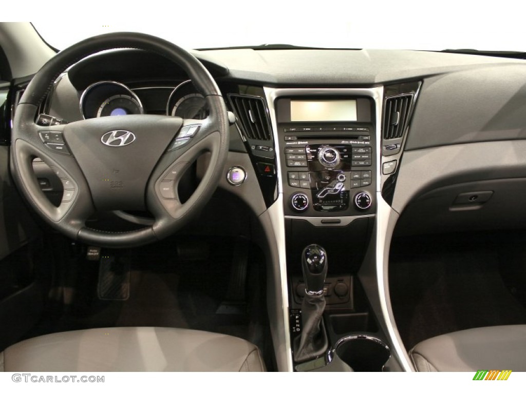 2011 Sonata Limited - Midnight Black / Gray photo #16