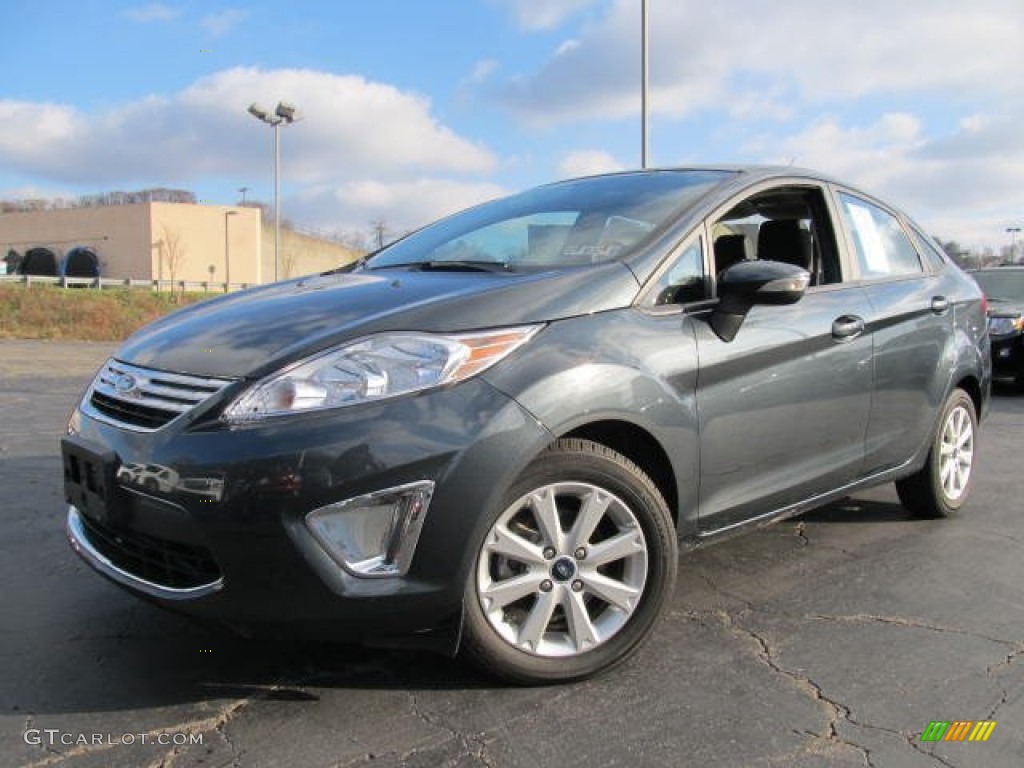 2011 Fiesta SEL Sedan - Monterey Grey Metallic / Charcoal Black/Blue Cloth photo #1