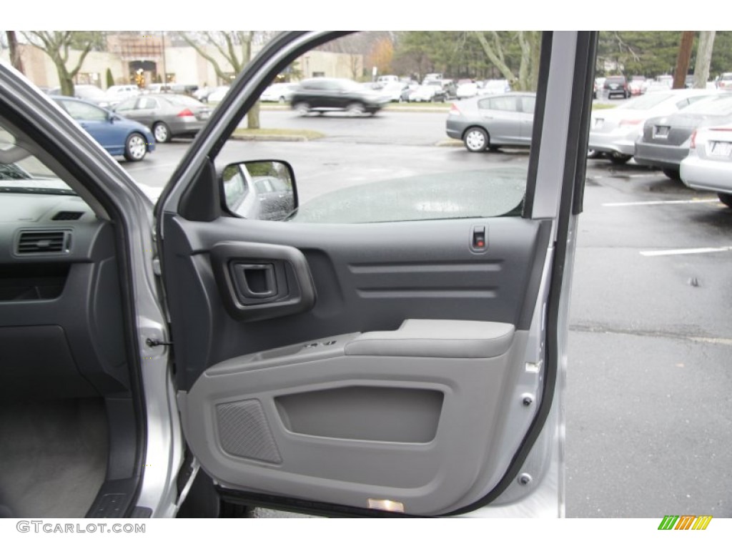 2010 Honda Ridgeline RT Gray Door Panel Photo #57642241