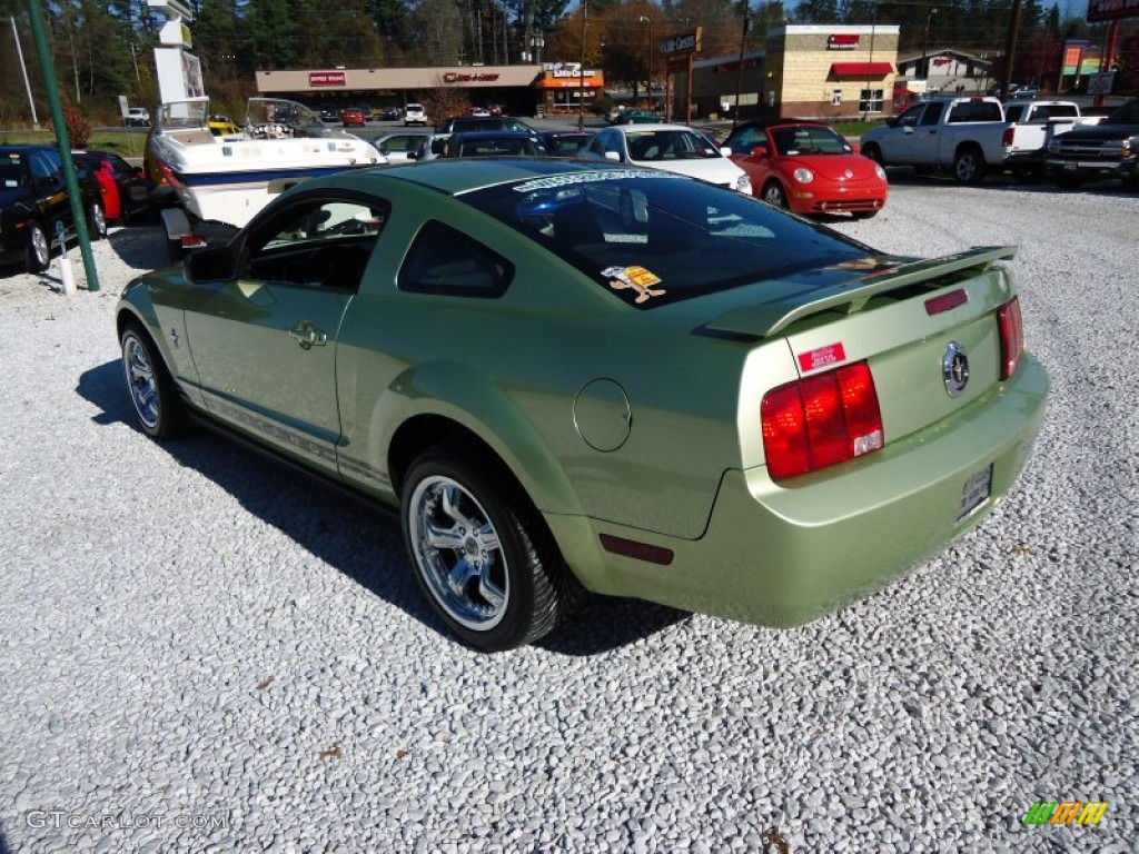 2005 Mustang V6 Deluxe Coupe - Legend Lime Metallic / Dark Charcoal photo #9