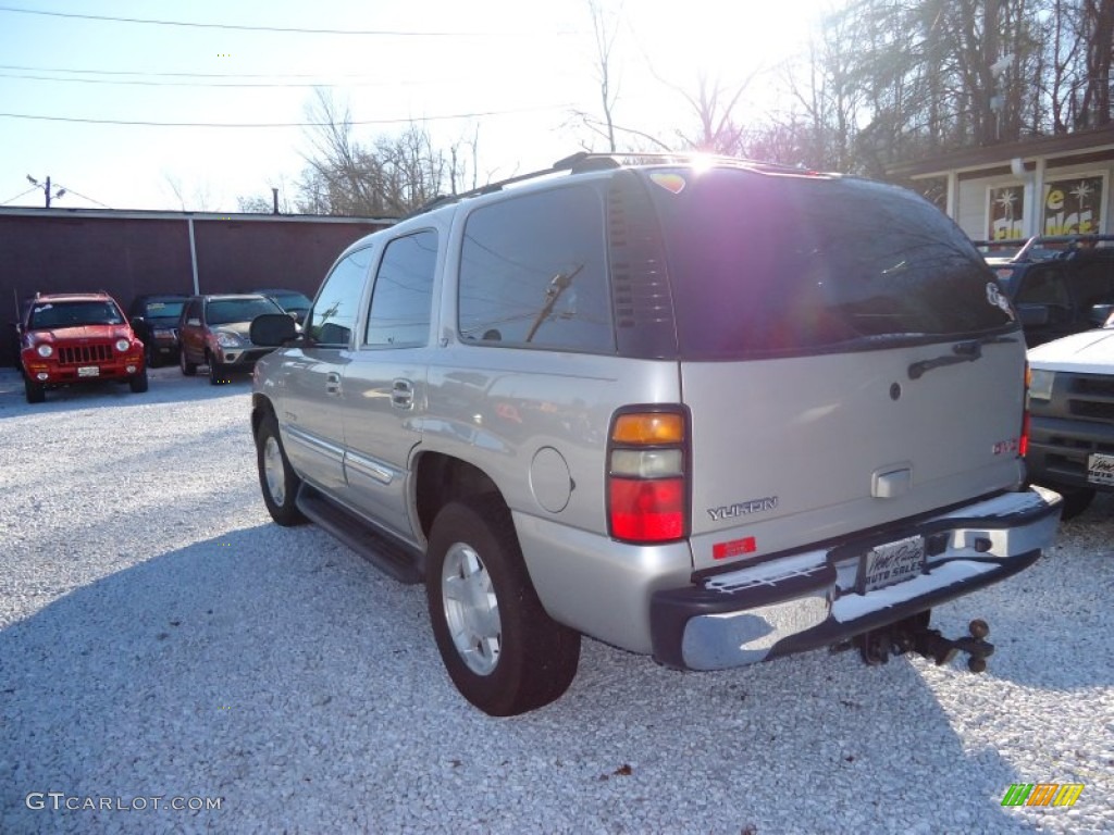 2004 Yukon SLT 4x4 - Silver Birch Metallic / Pewter/Dark Pewter photo #3