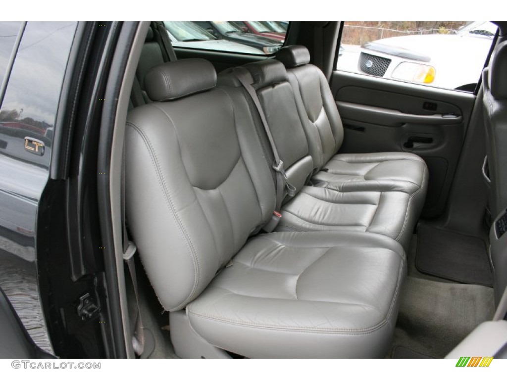 2004 Suburban 1500 LS 4x4 - Dark Gray Metallic / Gray/Dark Charcoal photo #28